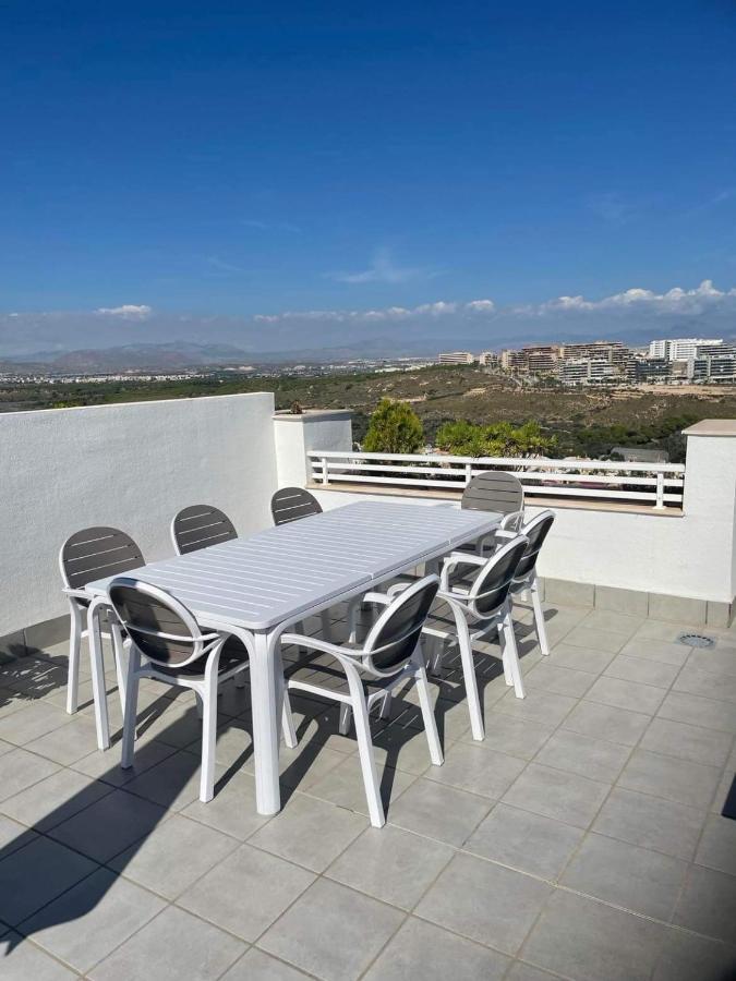 Nova Beach Apartment Аликанте Екстериор снимка