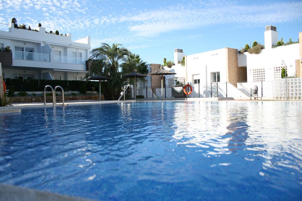 Nova Beach Apartment Аликанте Екстериор снимка