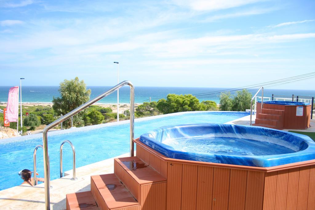 Nova Beach Apartment Аликанте Екстериор снимка