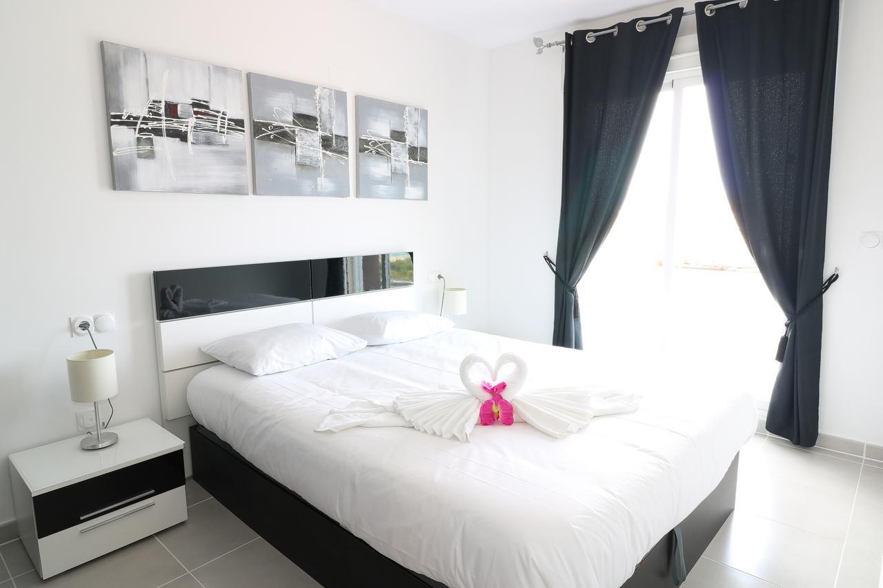 Nova Beach Apartment Аликанте Екстериор снимка